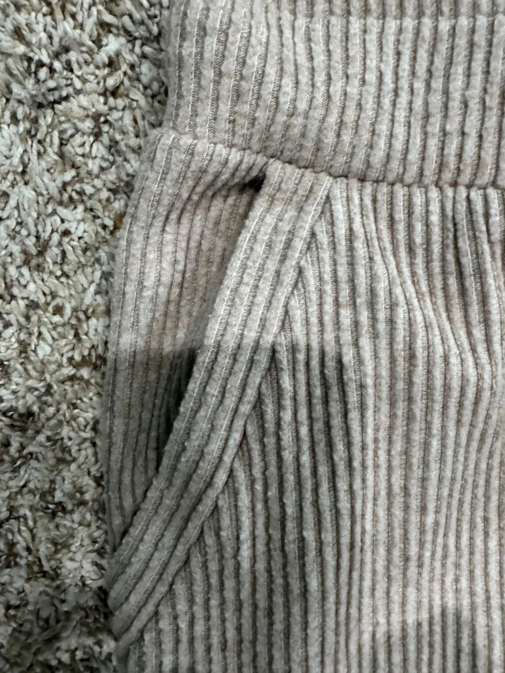 ALO YOGA Women's Muse Wide Leg Pant Gravel Heather size medium NWOT